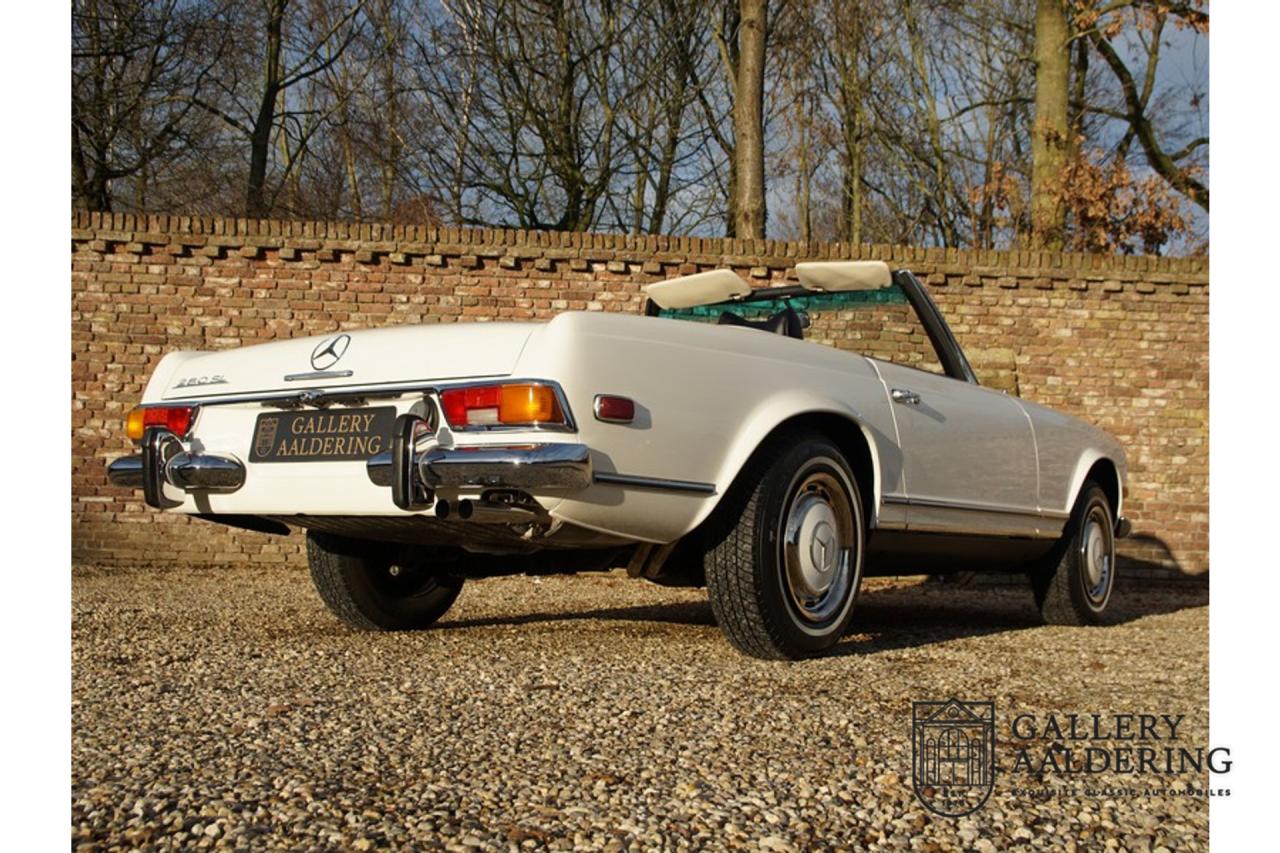 1970 Mercedes - Benz SL 280 Pagode