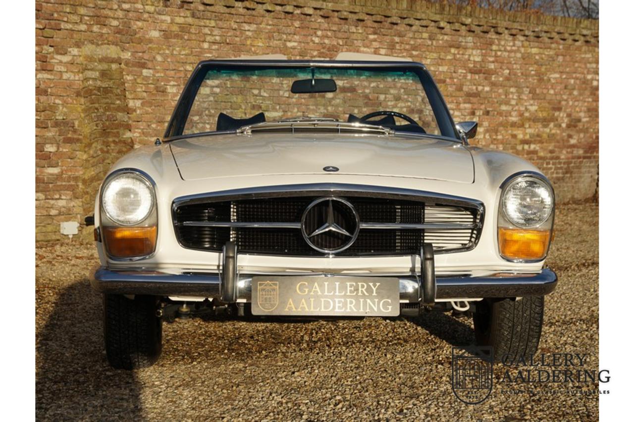 1970 Mercedes - Benz SL 280 Pagode