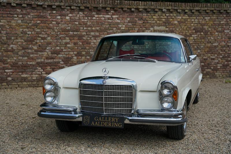 1970 Mercedes - Benz 280 SE 3.5 W111