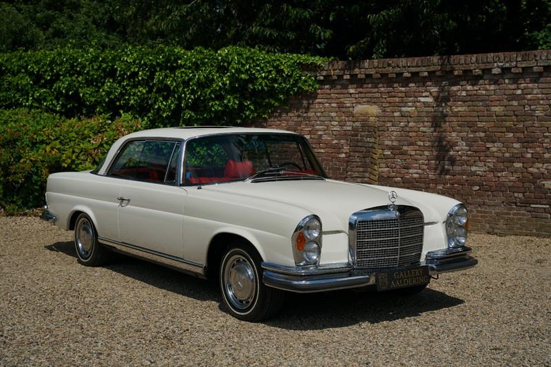 1970 Mercedes - Benz 280 SE 3.5 W111