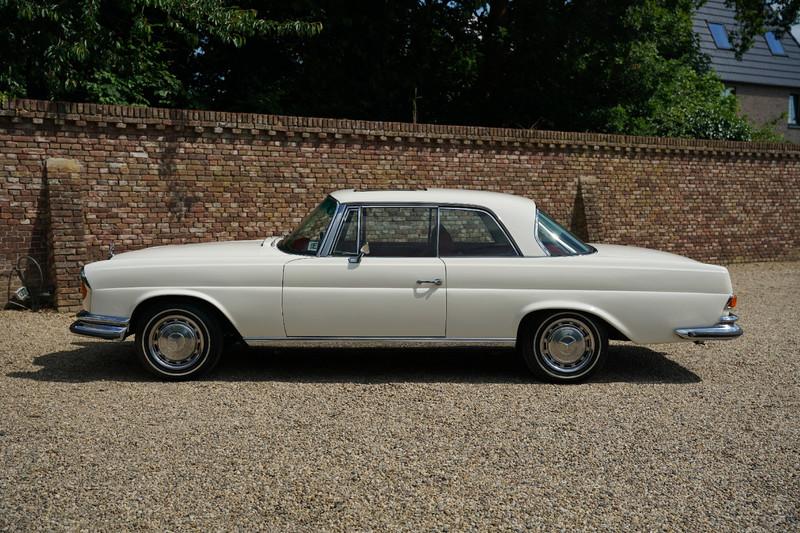 1970 Mercedes - Benz 280 SE 3.5 W111