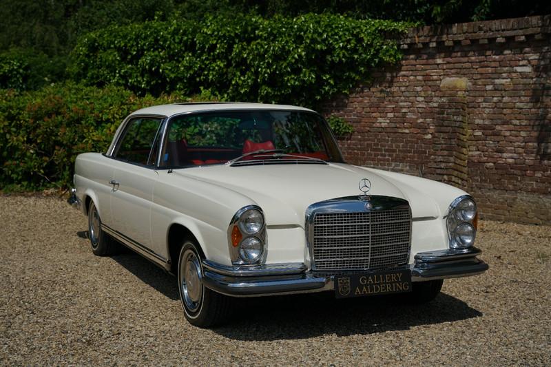 1970 Mercedes - Benz 280 SE 3.5 W111