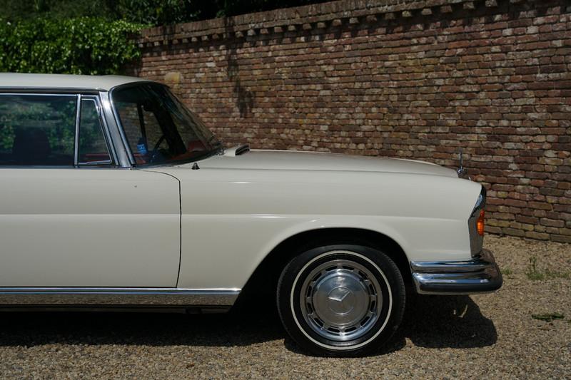 1970 Mercedes - Benz 280 SE 3.5 W111