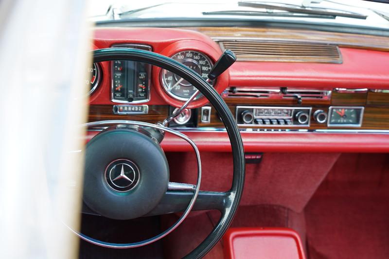 1970 Mercedes - Benz 280 SE 3.5 W111