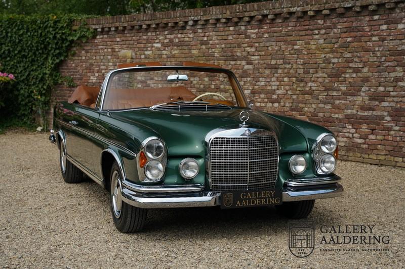 1964 Mercedes - Benz 220 SE W111