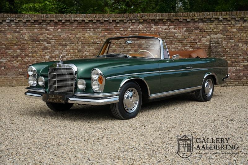 1964 Mercedes - Benz 220 SE W111