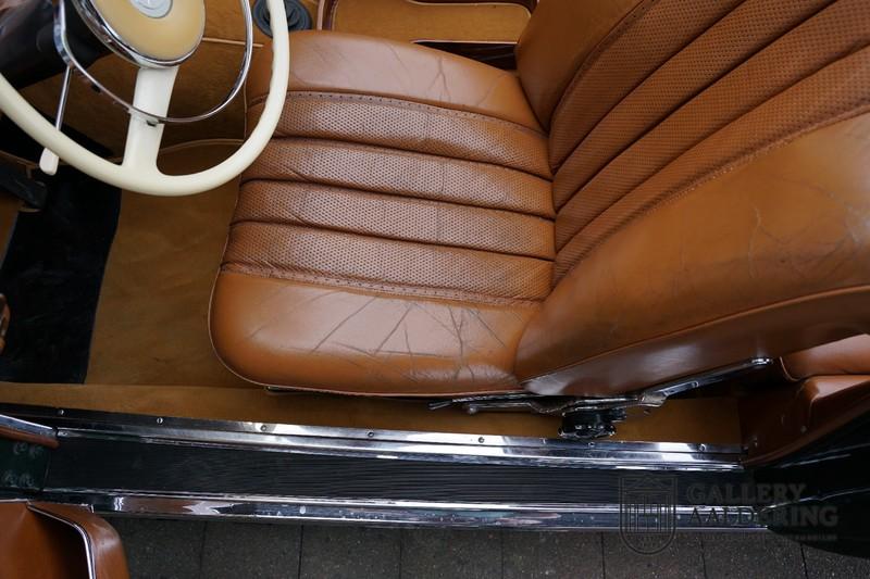 1964 Mercedes - Benz 220 SE W111