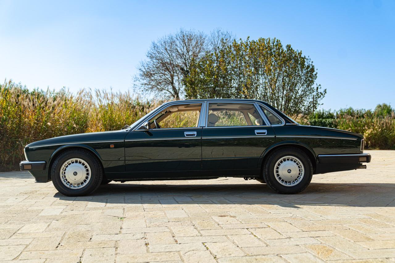 1991 Daimler XJ 40