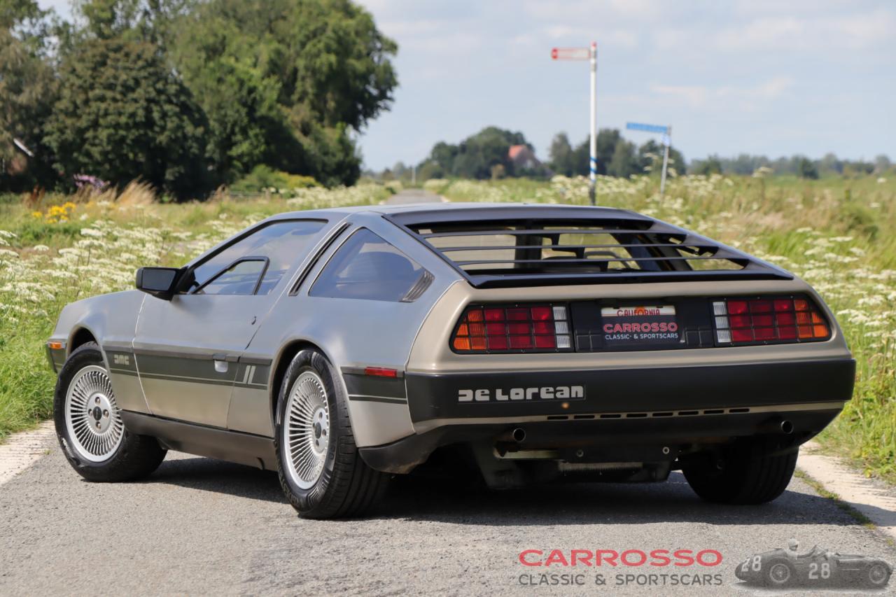 1981 DeLorean DMC-12