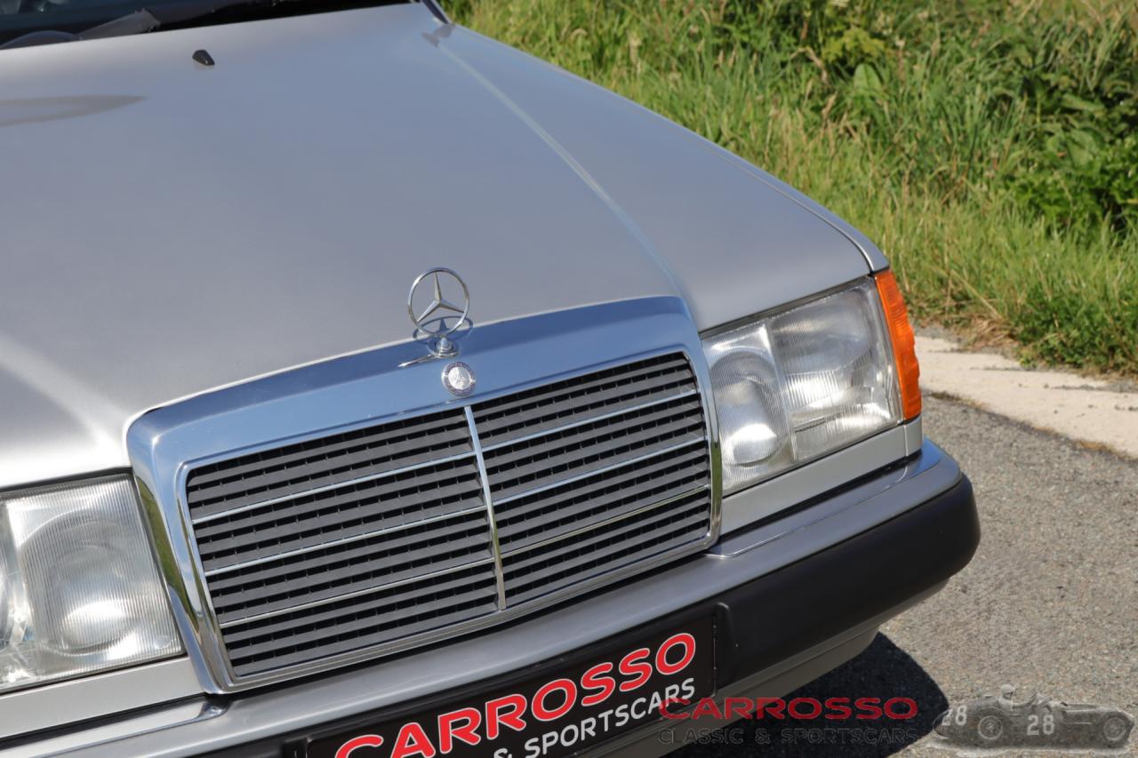 1992 Mercedes - Benz 300CE-24