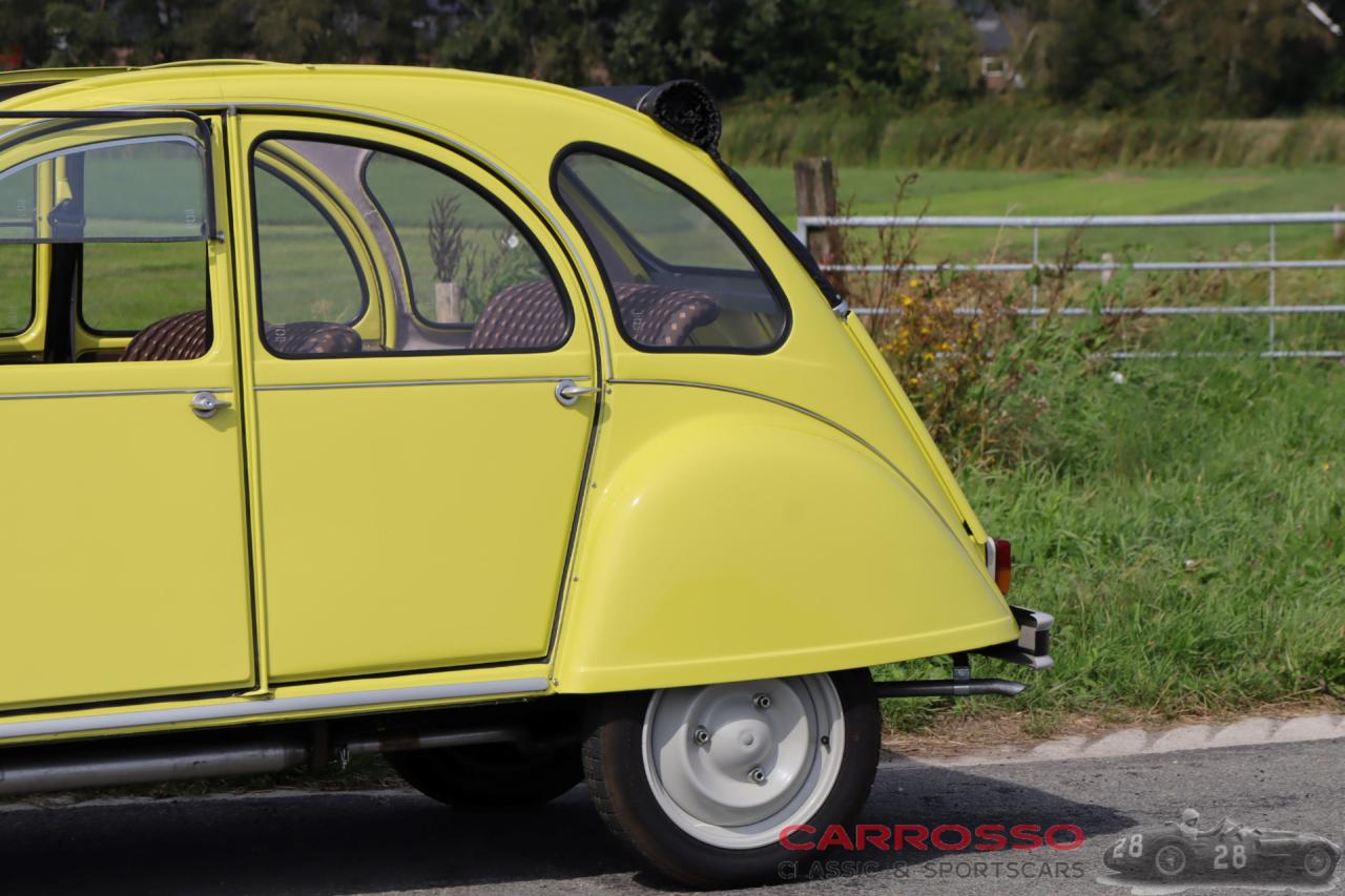 1976 Citro&euml;n 2CV