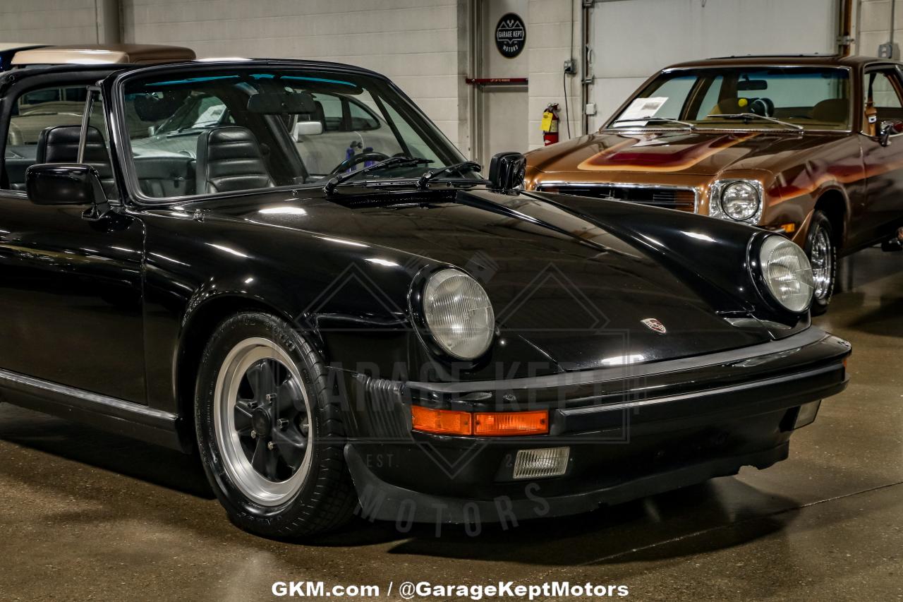 1984 Porsche 911 Carrera Targa