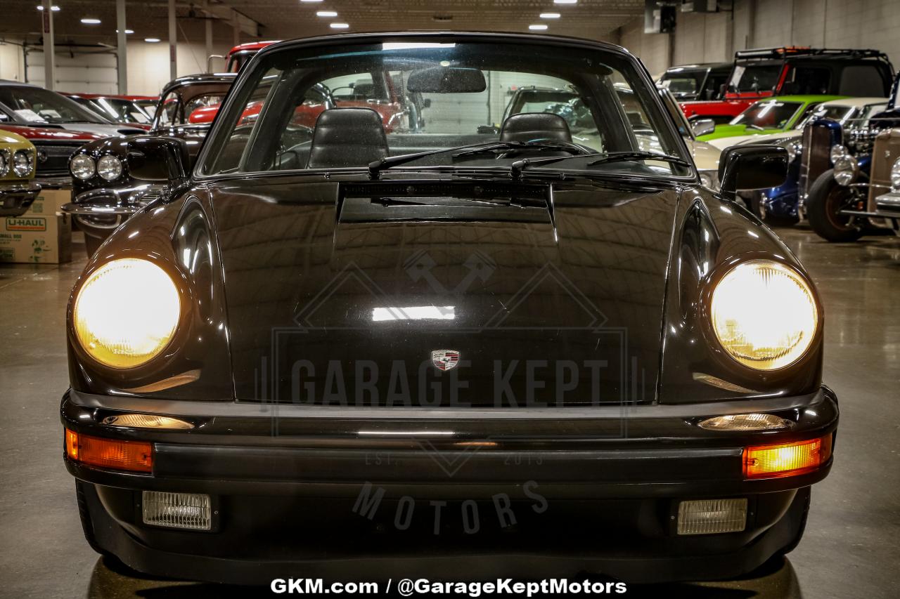 1984 Porsche 911 Carrera Targa