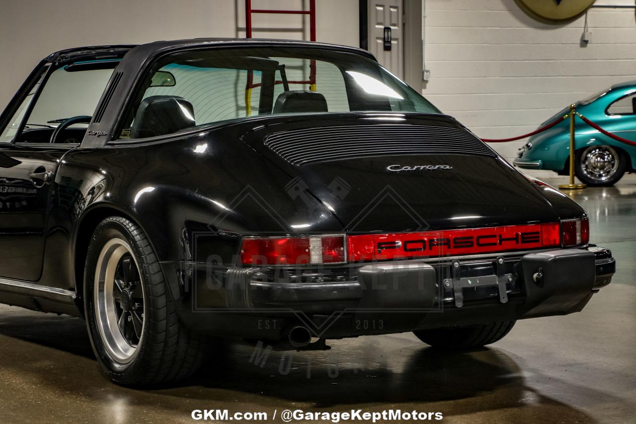 1984 Porsche 911 Carrera Targa