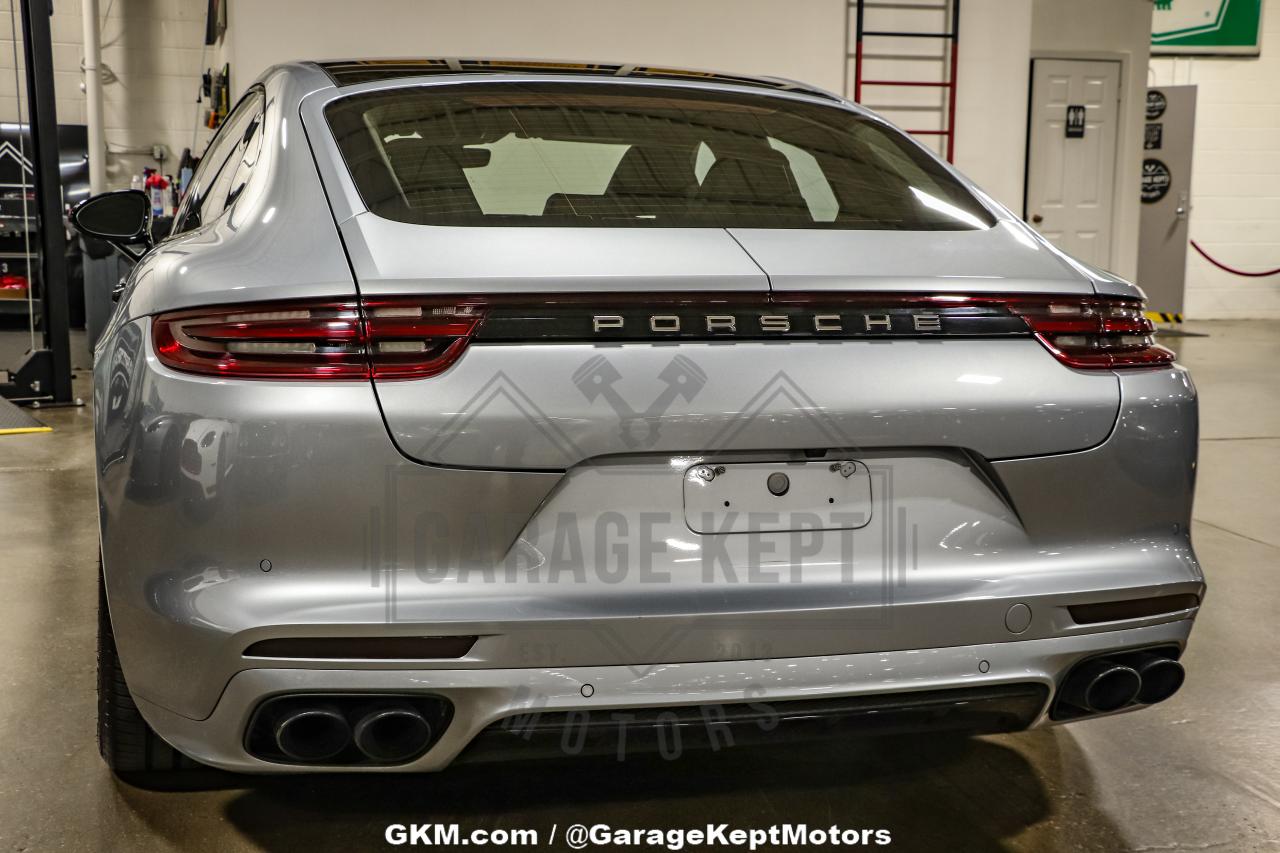 2020 Porsche Panamera Turbo S E-Hybrid