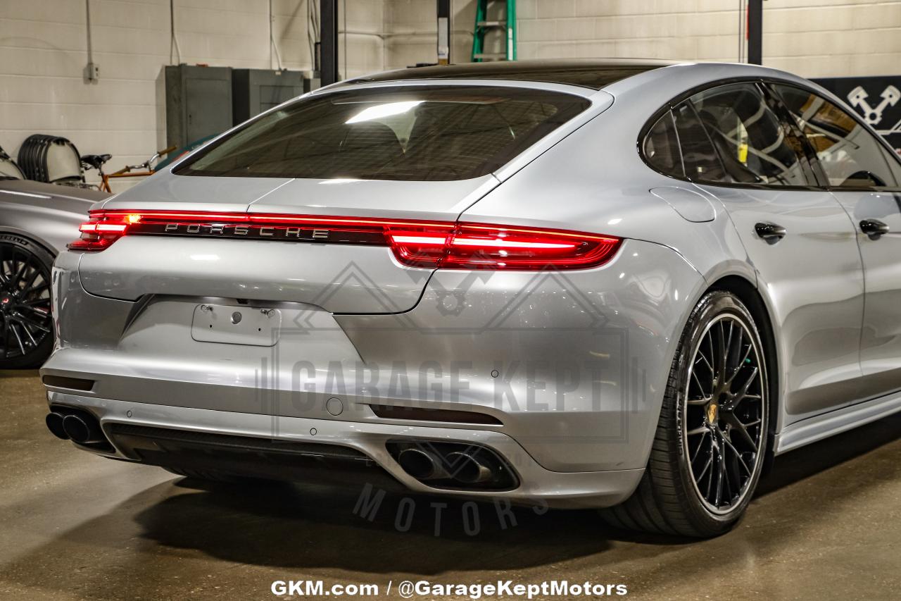 2020 Porsche Panamera Turbo S E-Hybrid