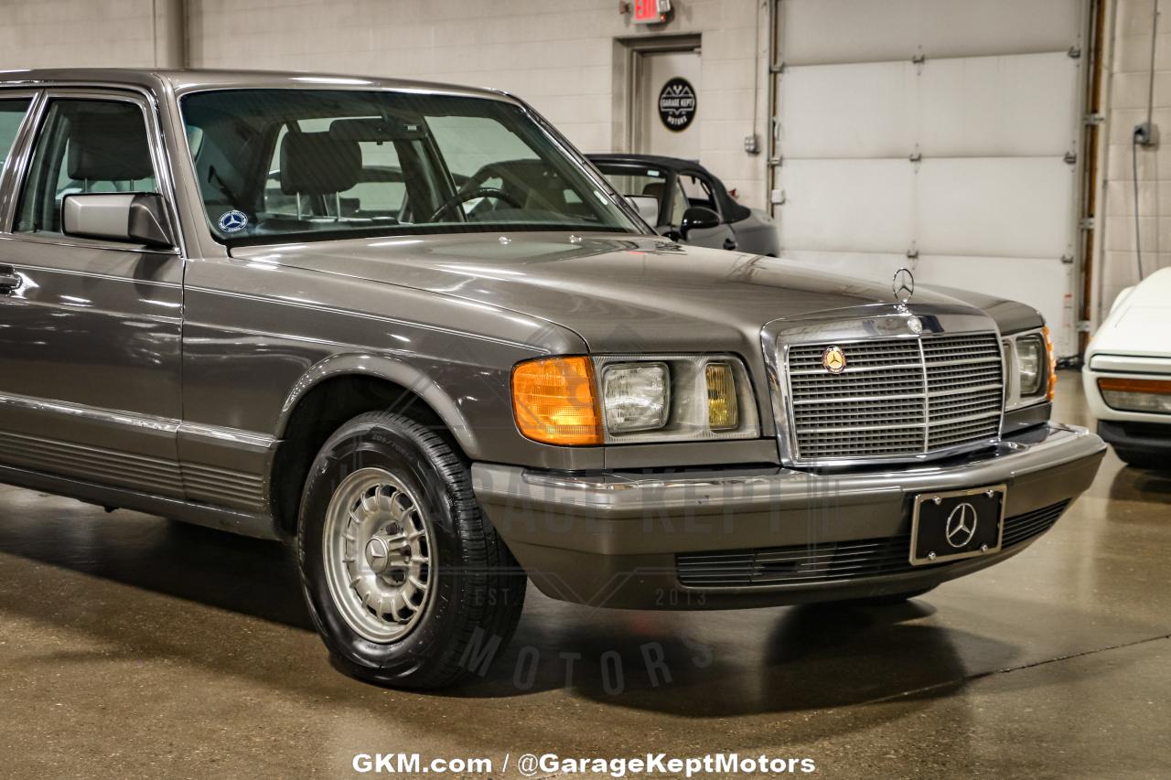 1983 Mercedes - Benz 380SEL