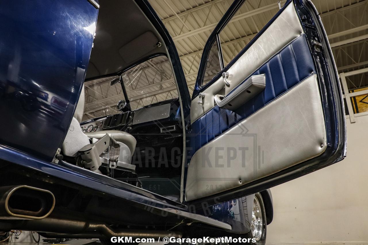 1940 Chevrolet Special Deluxe