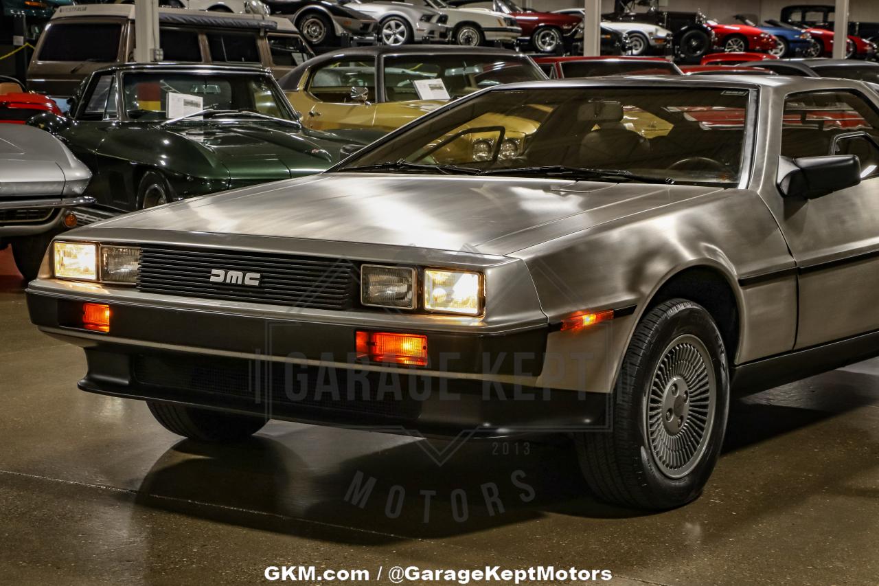 1981 DeLorean DMC-12