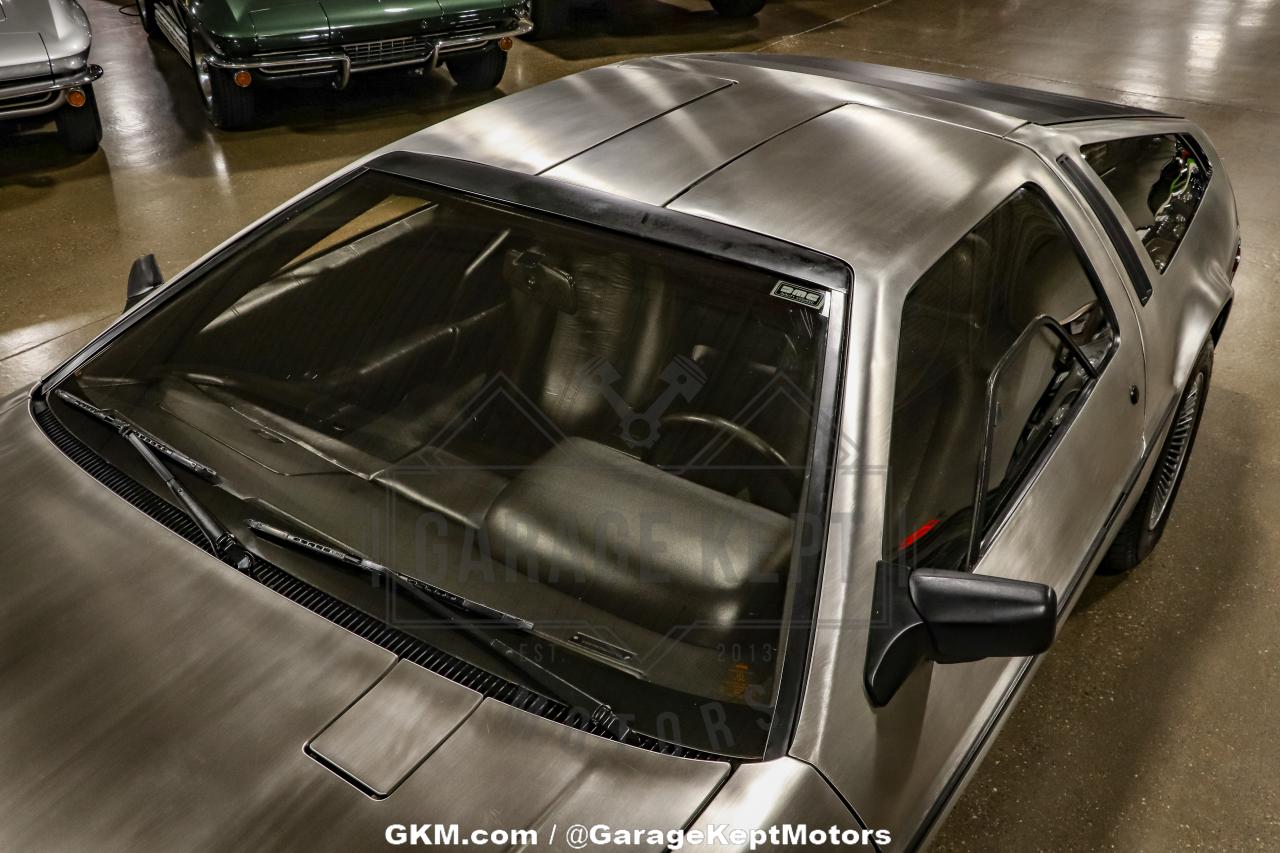 1981 DeLorean DMC-12