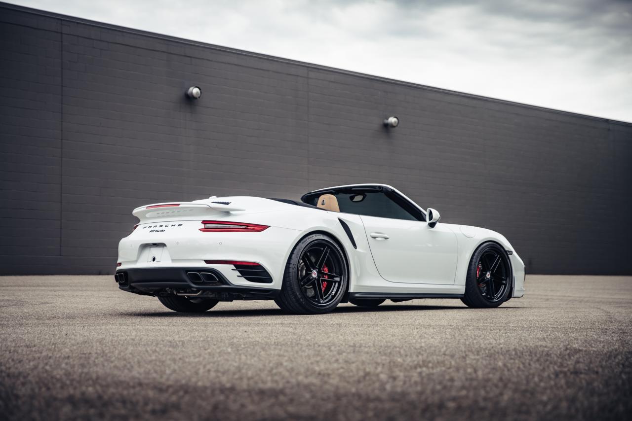 2017 Porsche 911 Turbo Cabriolet