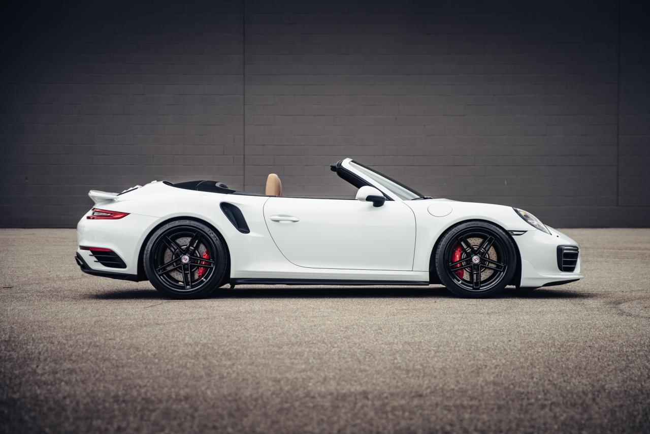 2017 Porsche 911 Turbo Cabriolet