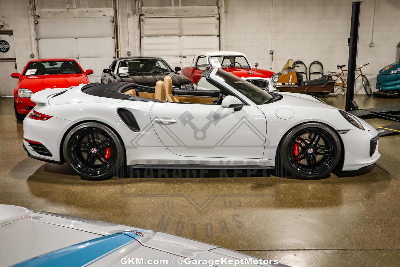 2017 Porsche 911 Turbo Cabriolet