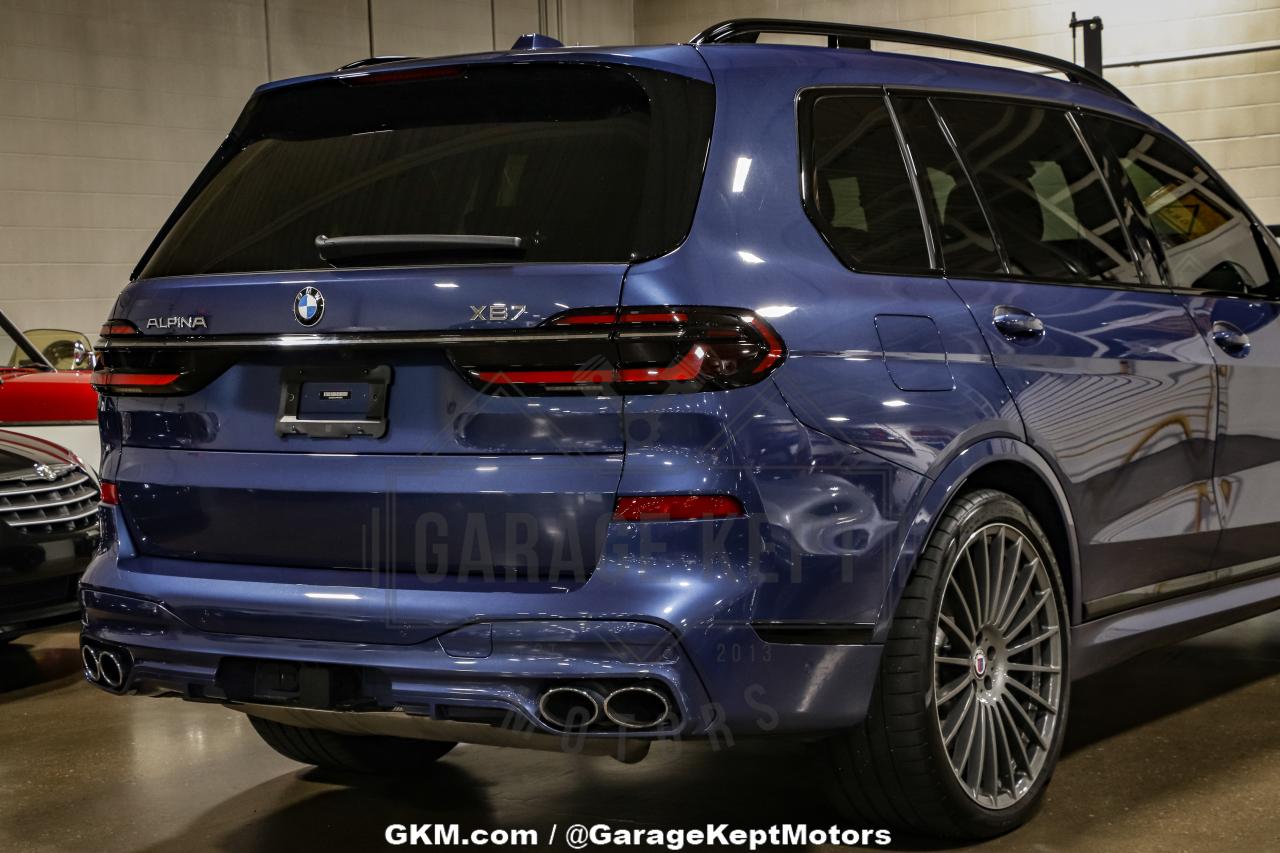 2023 BMW Alpina XB7