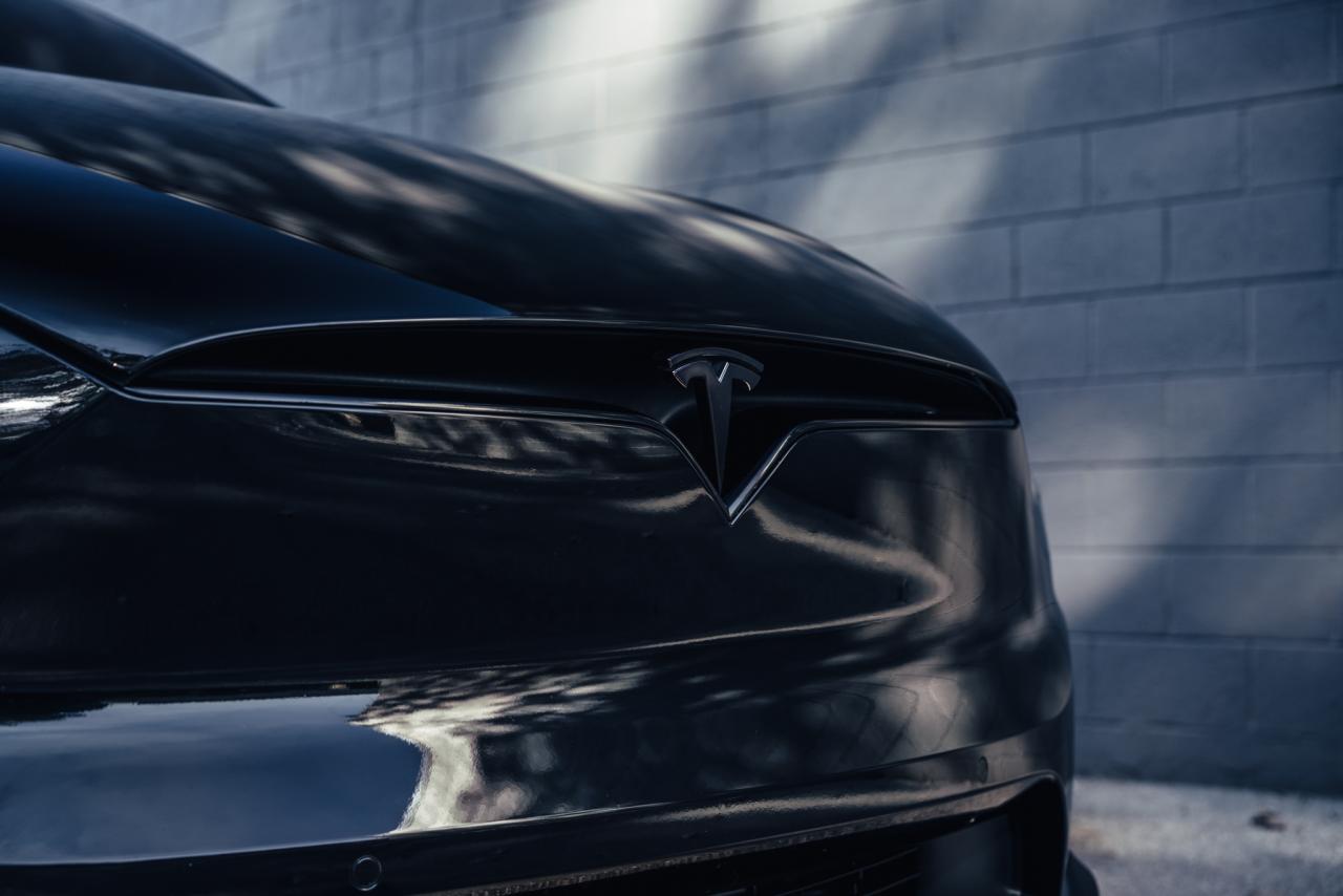 2022 Tesla Model X Plaid