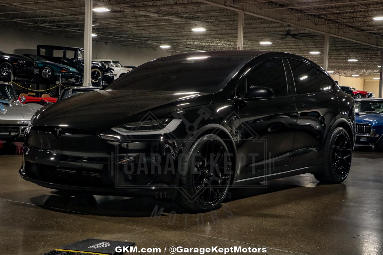 2022 Tesla Model X Plaid