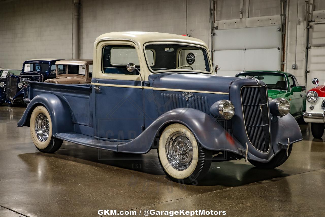 1935 Ford Model 48 Pickup