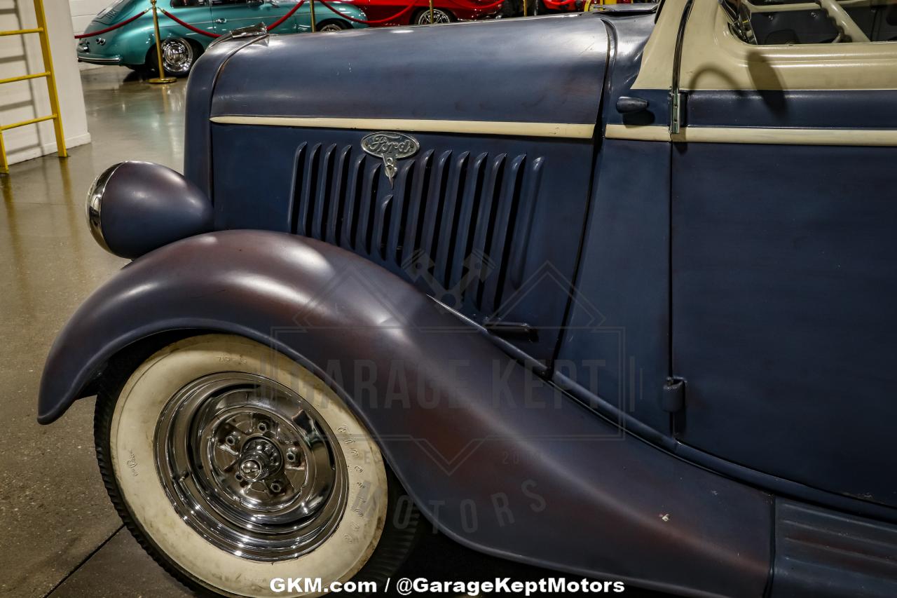 1935 Ford Model 48 Pickup