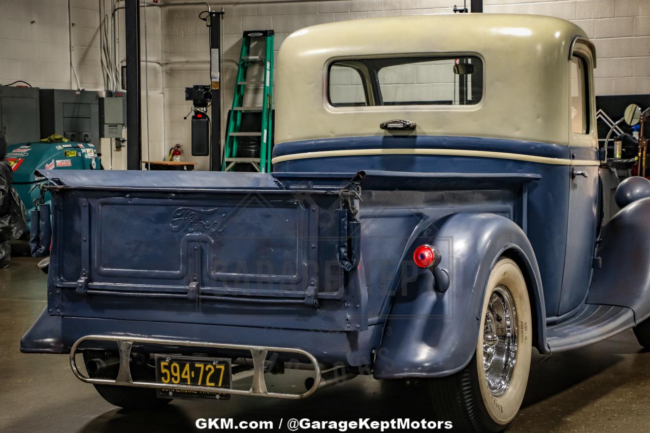 1935 Ford Model 48 Pickup