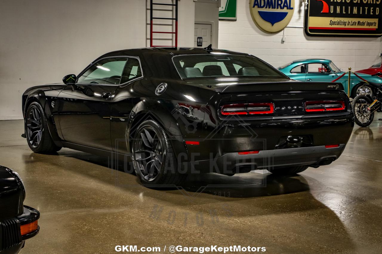 2018 Dodge Challenger SRT Hellcat Widebody