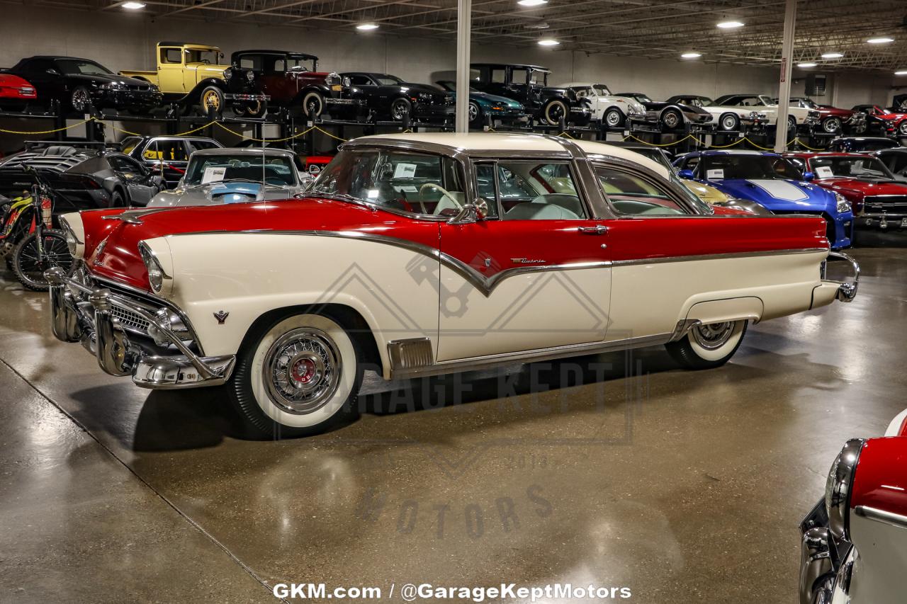 1955 Ford Fairlane Crown Victoria