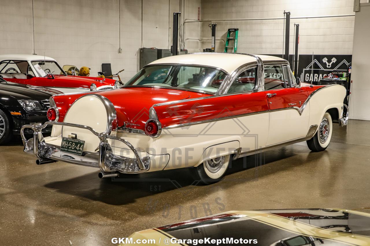 1955 Ford Fairlane Crown Victoria