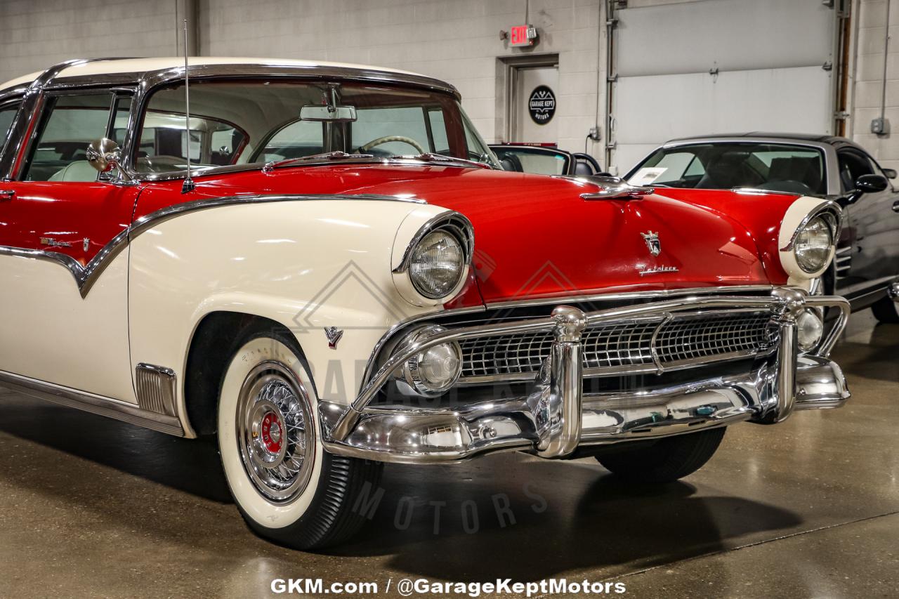 1955 Ford Fairlane Crown Victoria