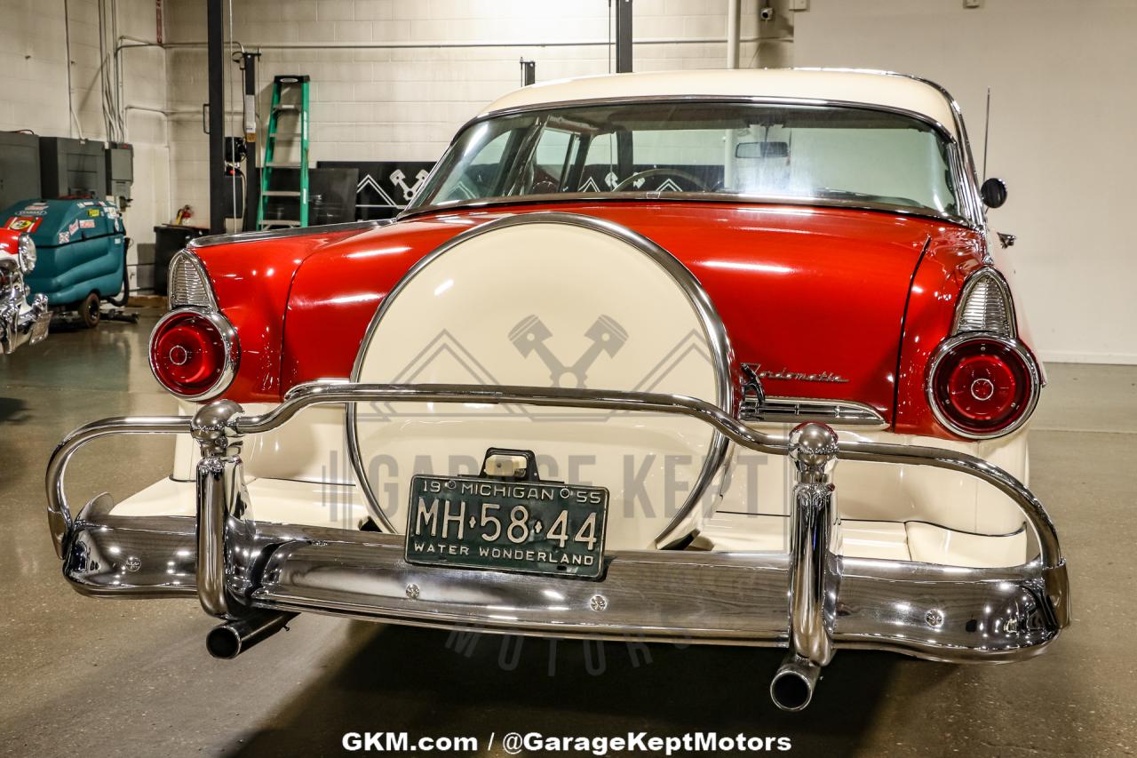 1955 Ford Fairlane Crown Victoria