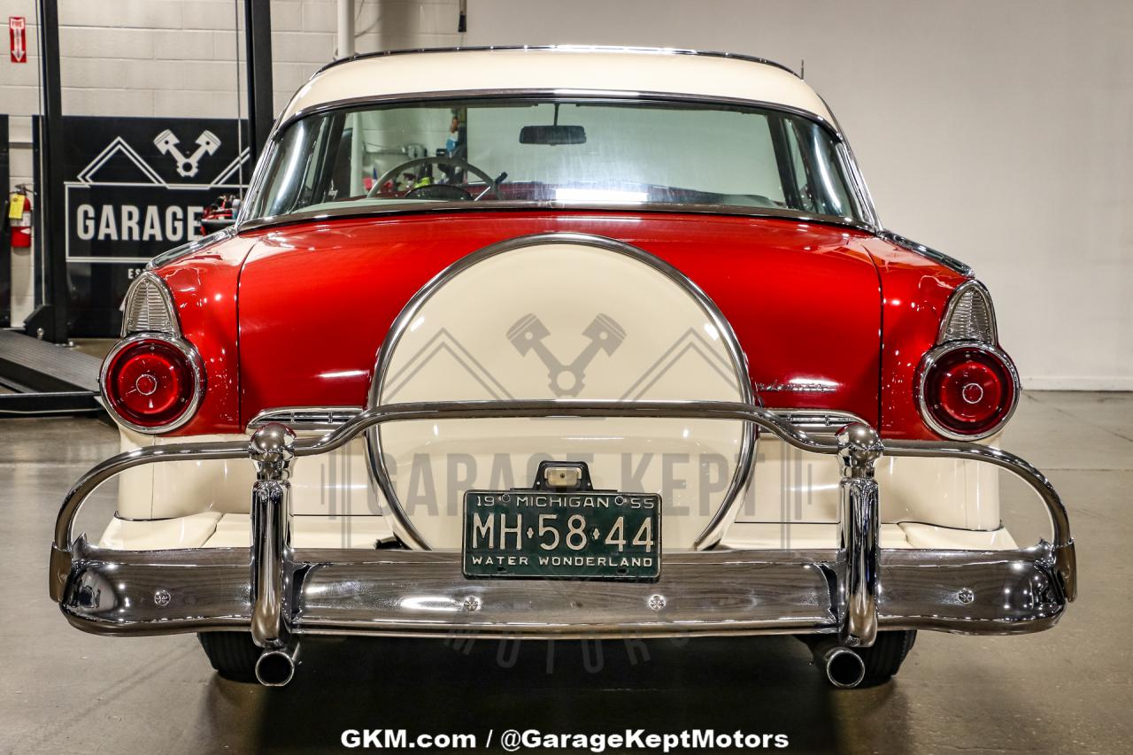 1955 Ford Fairlane Crown Victoria