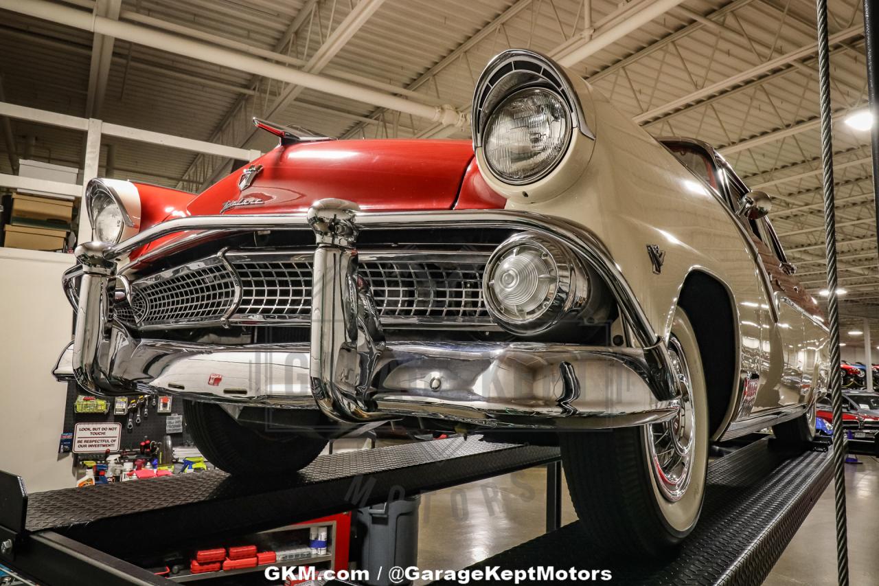 1955 Ford Fairlane Crown Victoria