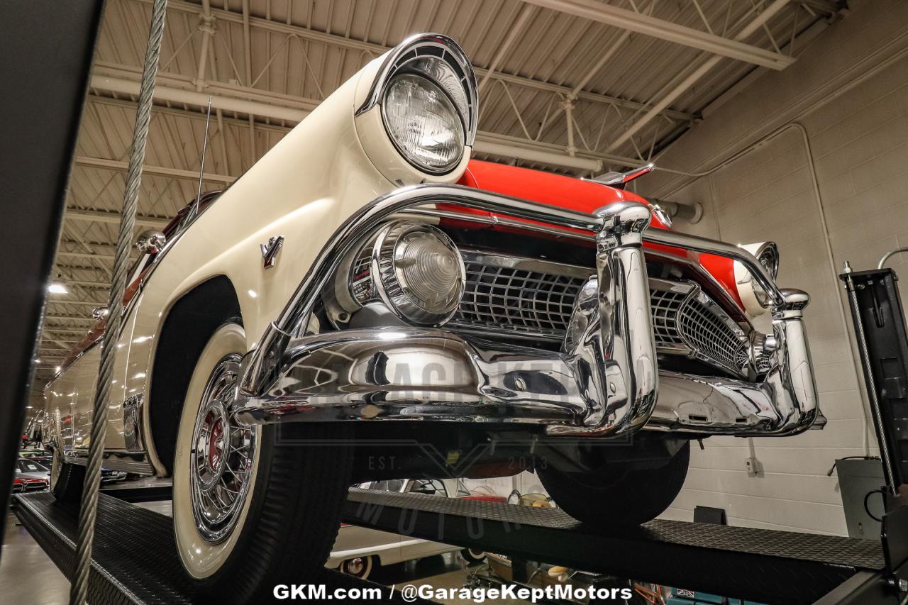 1955 Ford Fairlane Crown Victoria