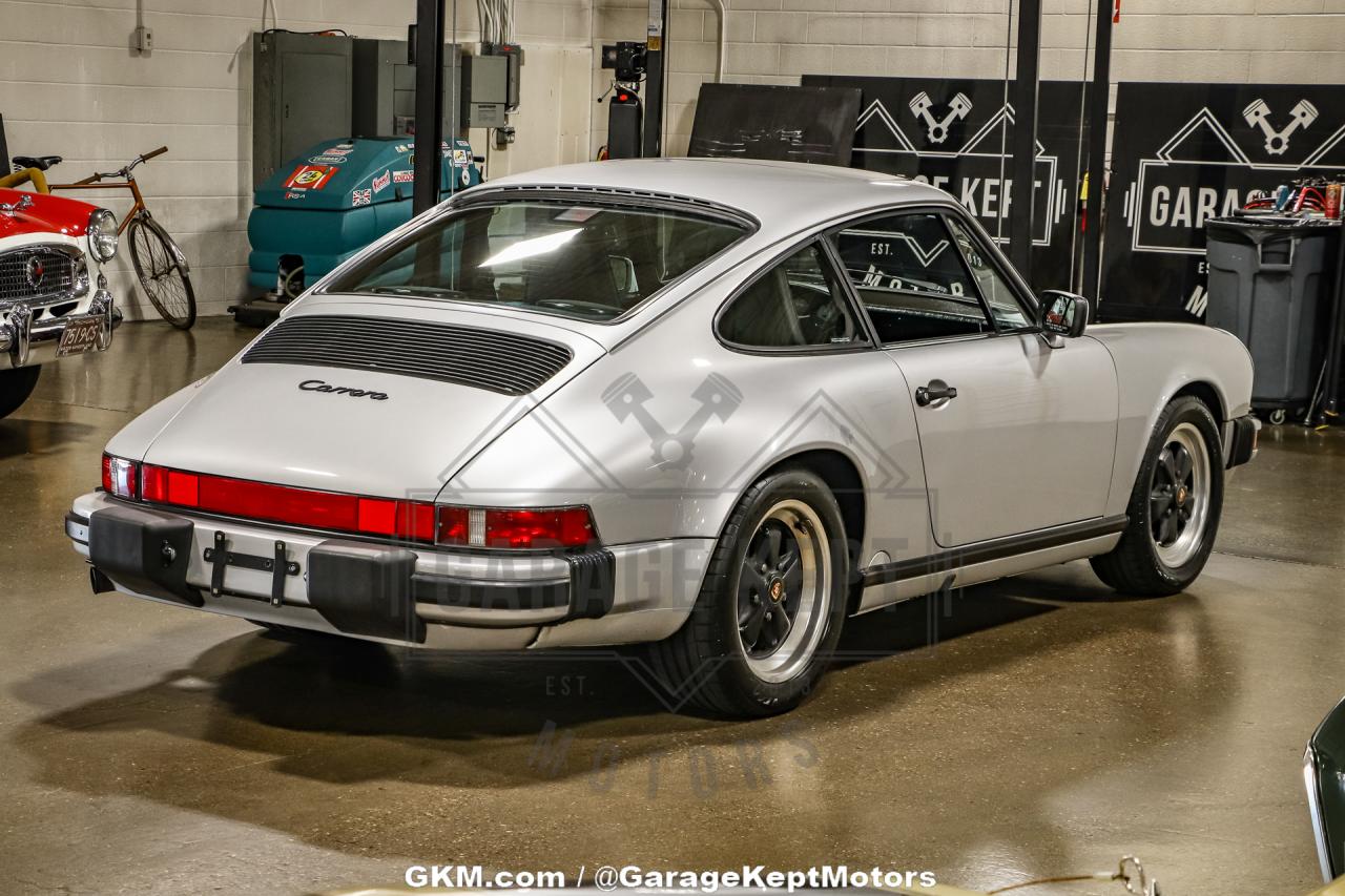 1988 Porsche 911 Carrera 