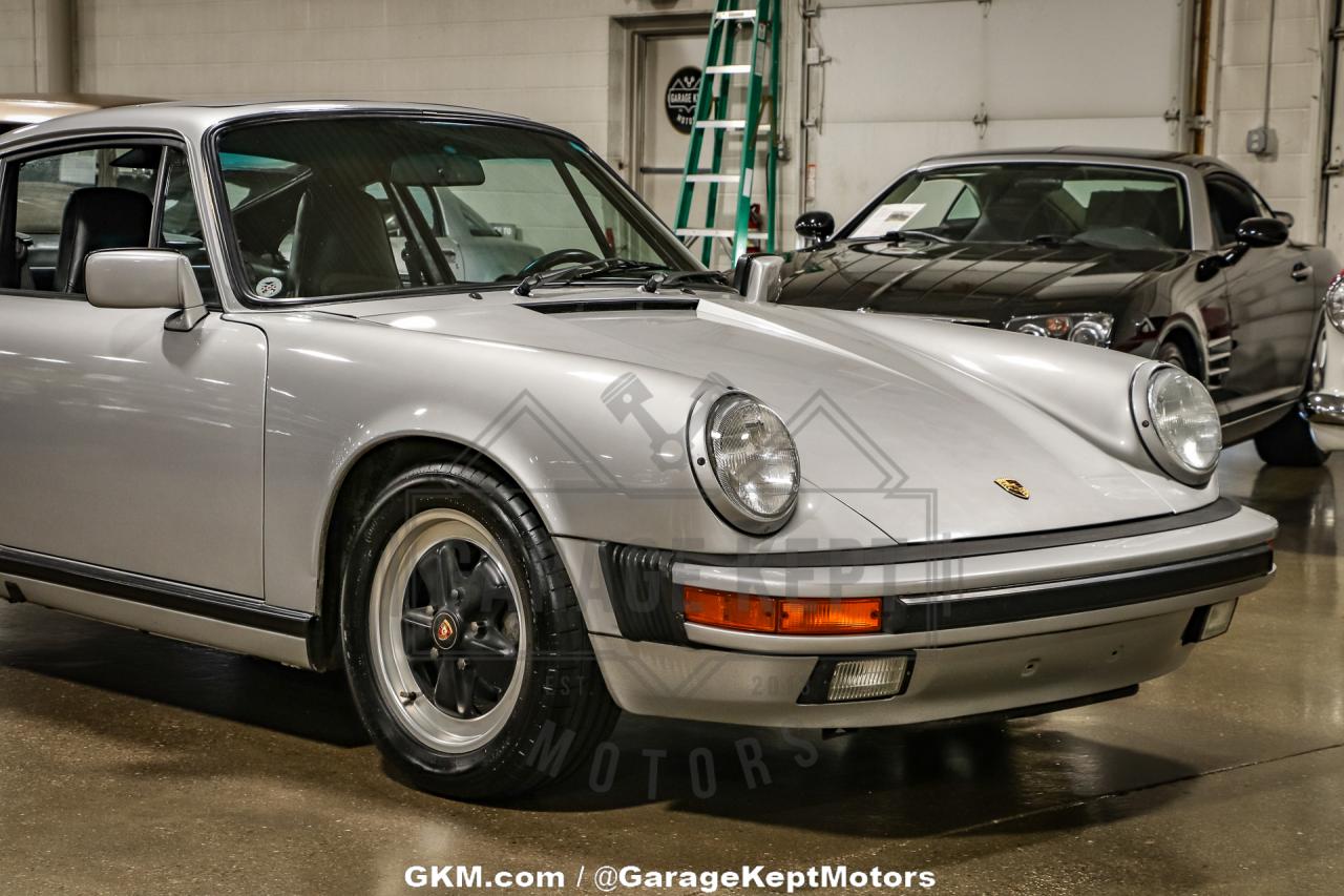 1988 Porsche 911 Carrera 