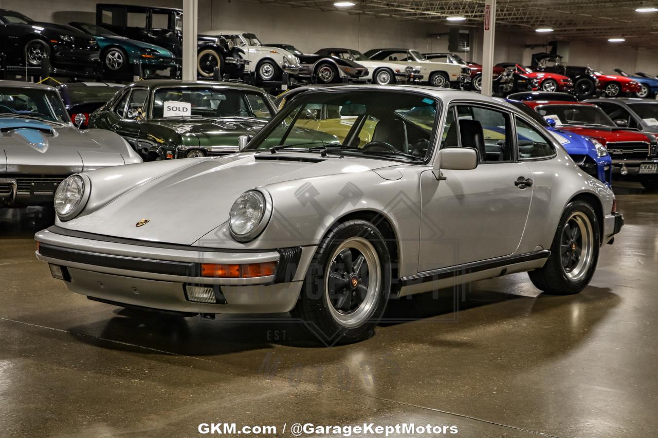 1988 Porsche 911 Carrera 