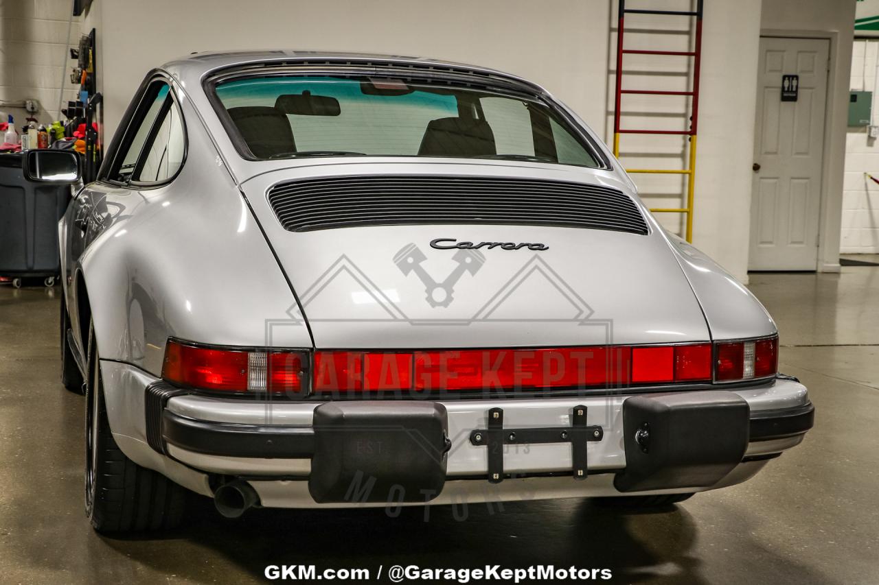 1988 Porsche 911 Carrera 