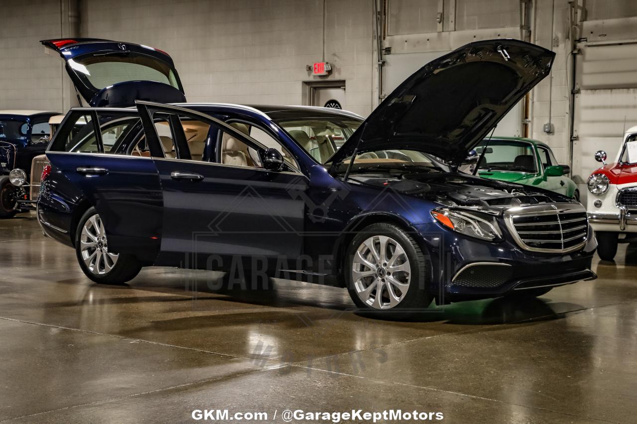 2018 Mercedes - Benz E400 Wagon