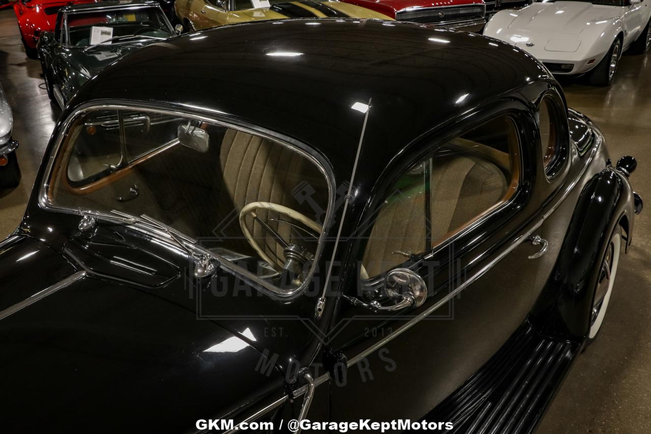 1938 Chrysler Imperial New York Special