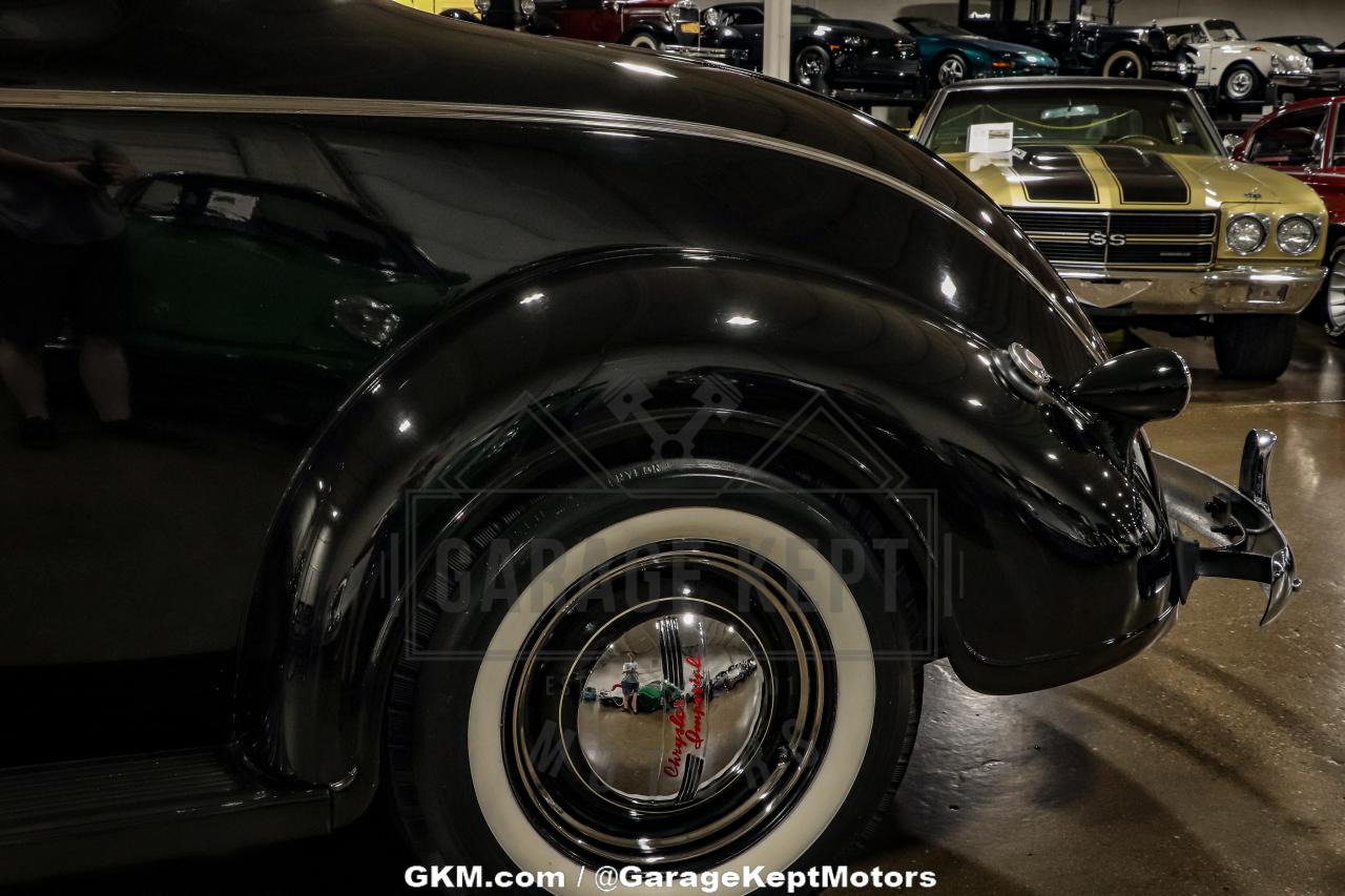 1938 Chrysler Imperial New York Special