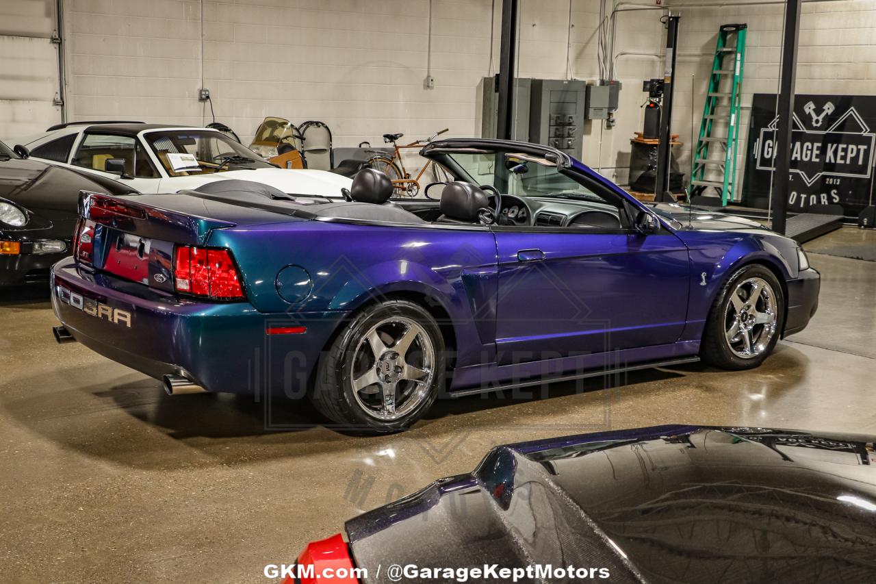 2004 Ford Mustang Cobra SVT