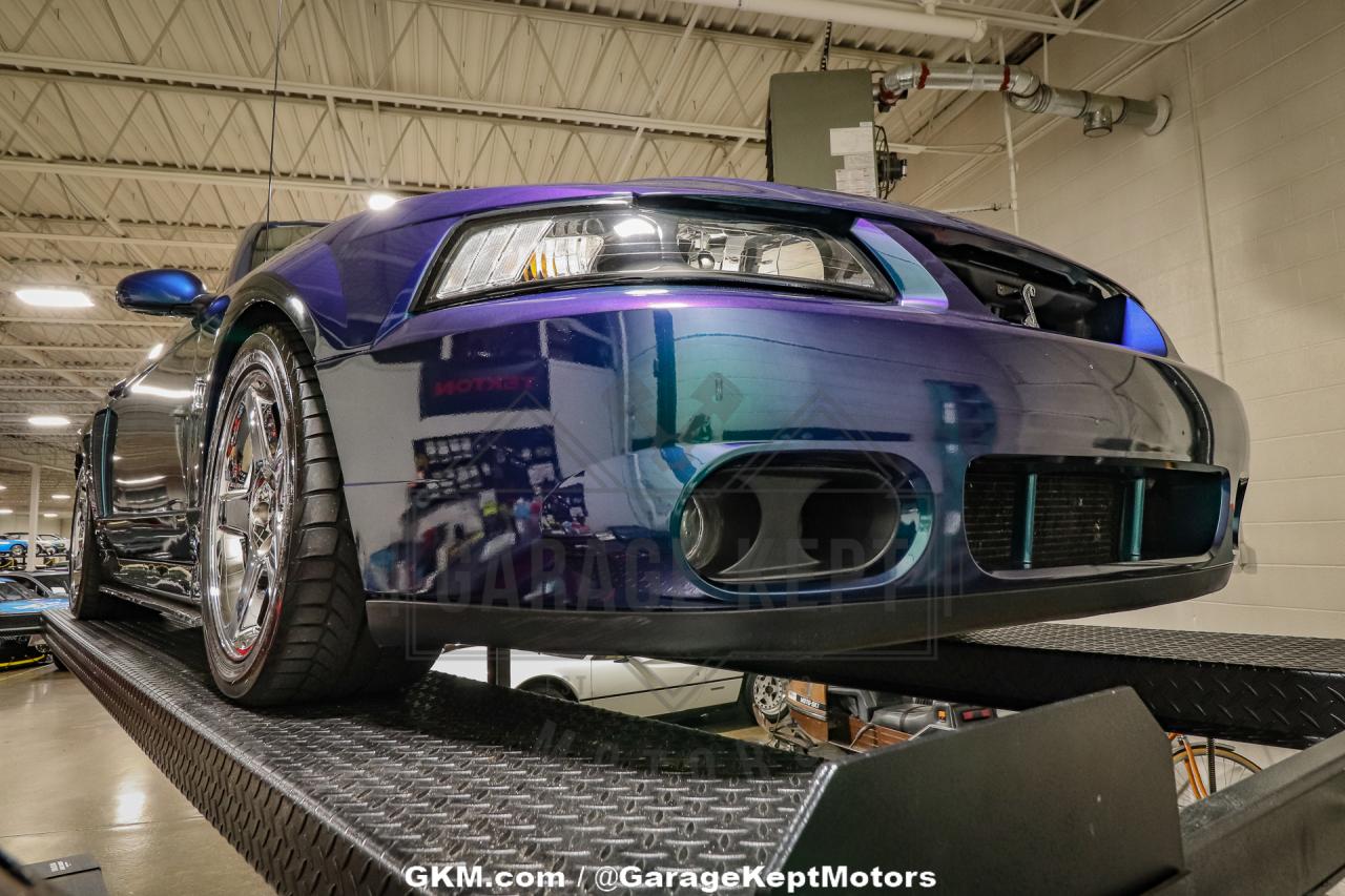 2004 Ford Mustang Cobra SVT